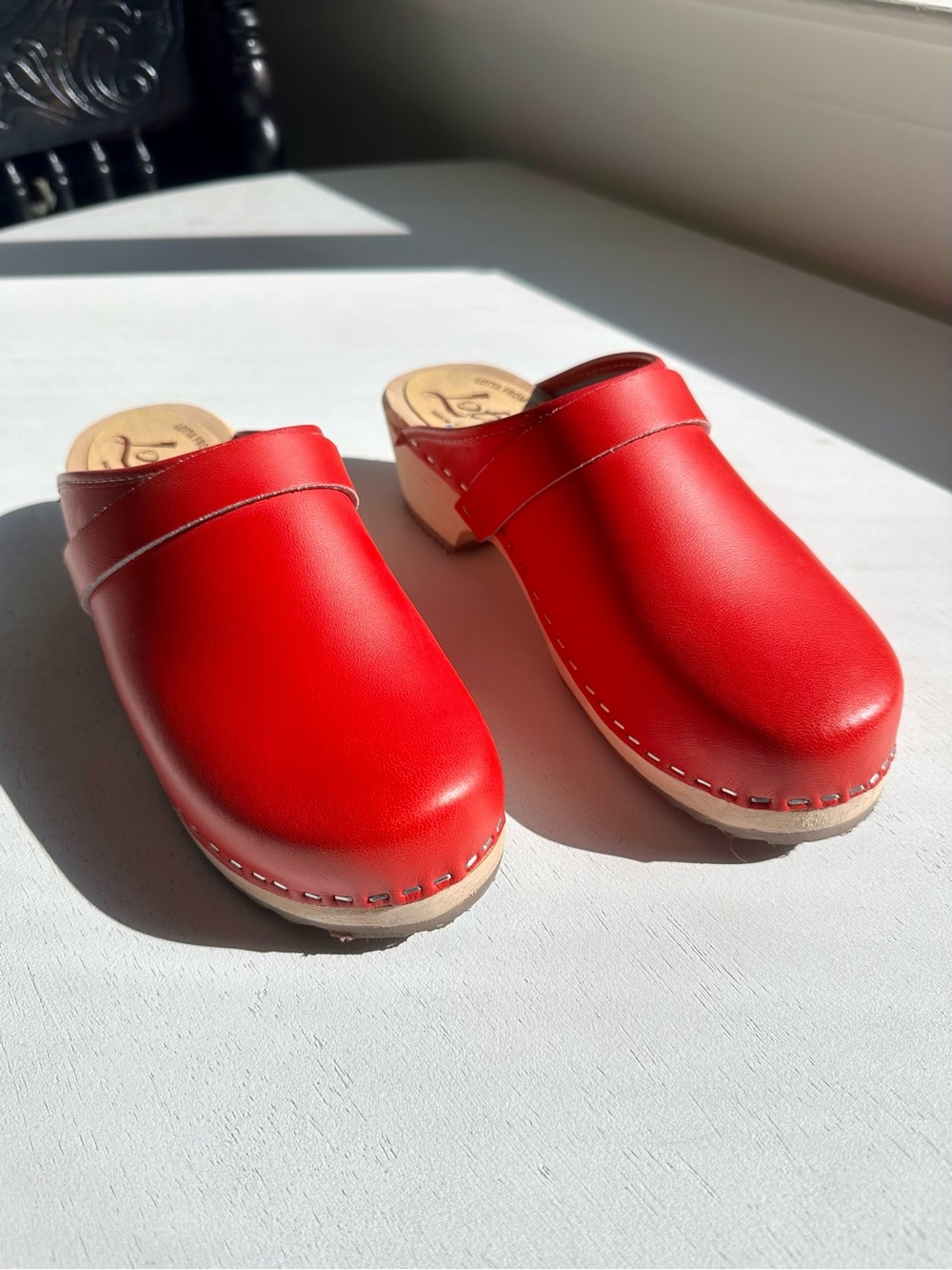 Lotta from stockholm classic swedish mule clogs cherry red leather women’s 37 7
